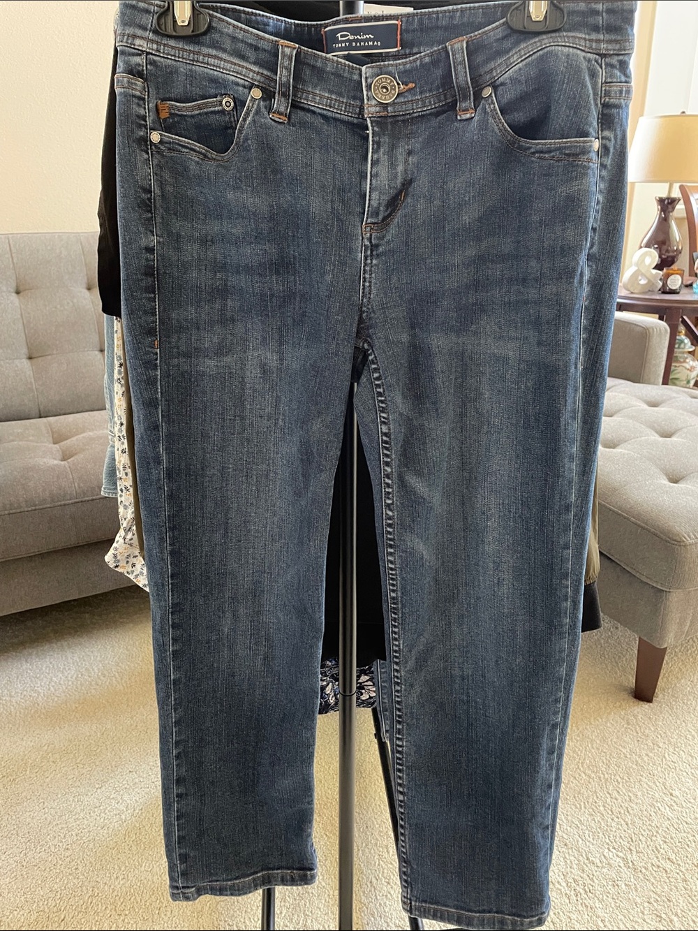 Tommy Bahama Cropped Women's Dark Blue Straight Leg Jeans 4